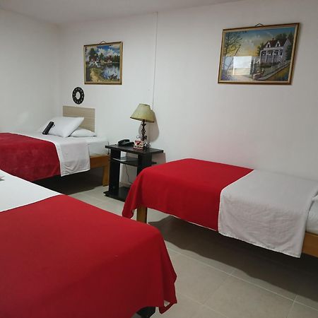 Hotel Mirador Plaza Pereira Exterior photo