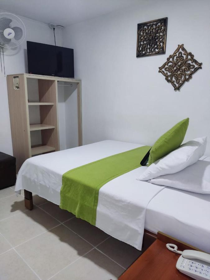 Hotel Mirador Plaza Pereira Exterior photo