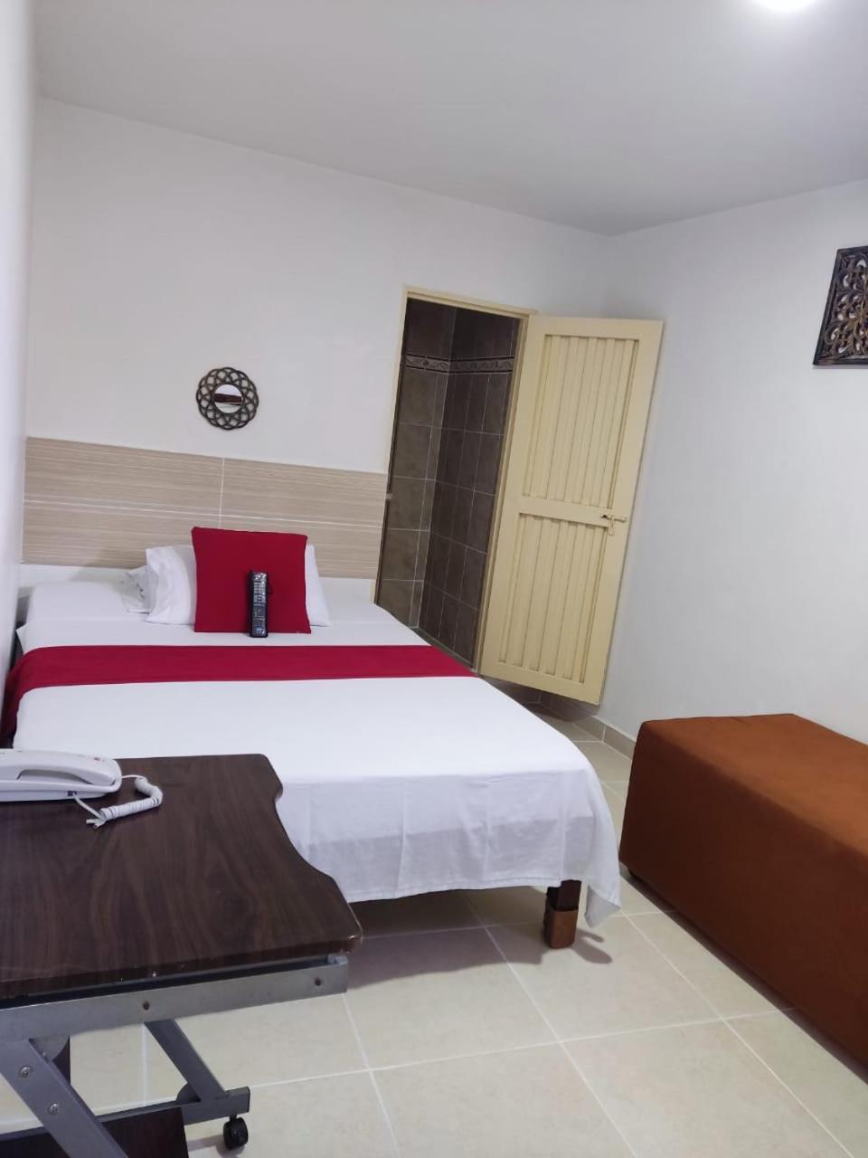 Hotel Mirador Plaza Pereira Exterior photo