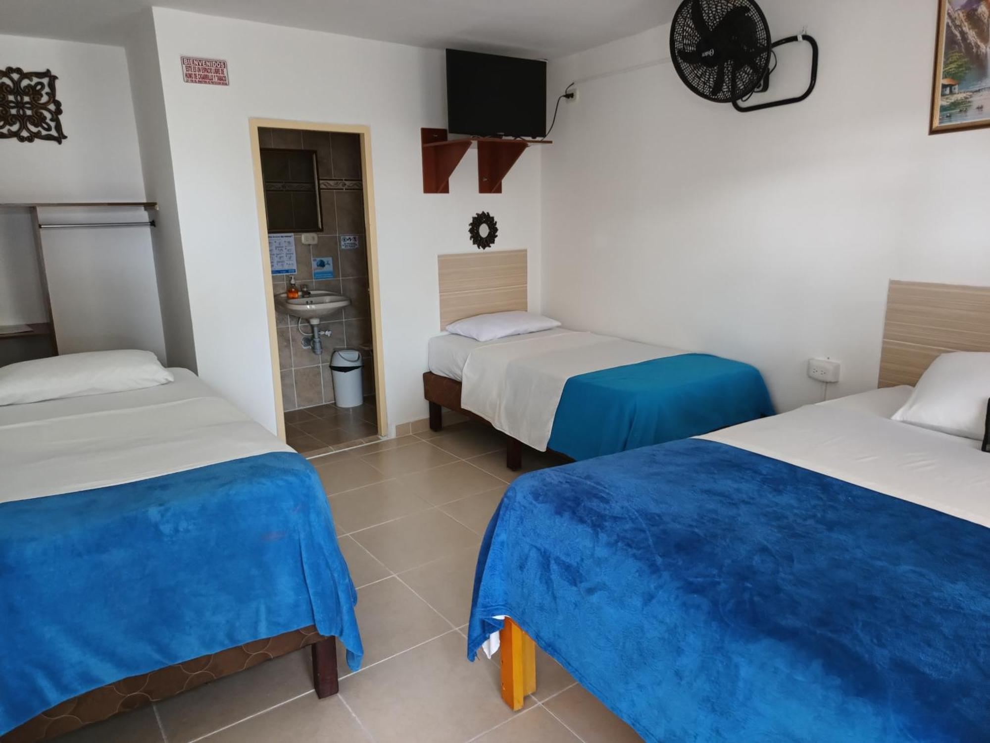 Hotel Mirador Plaza Pereira Exterior photo